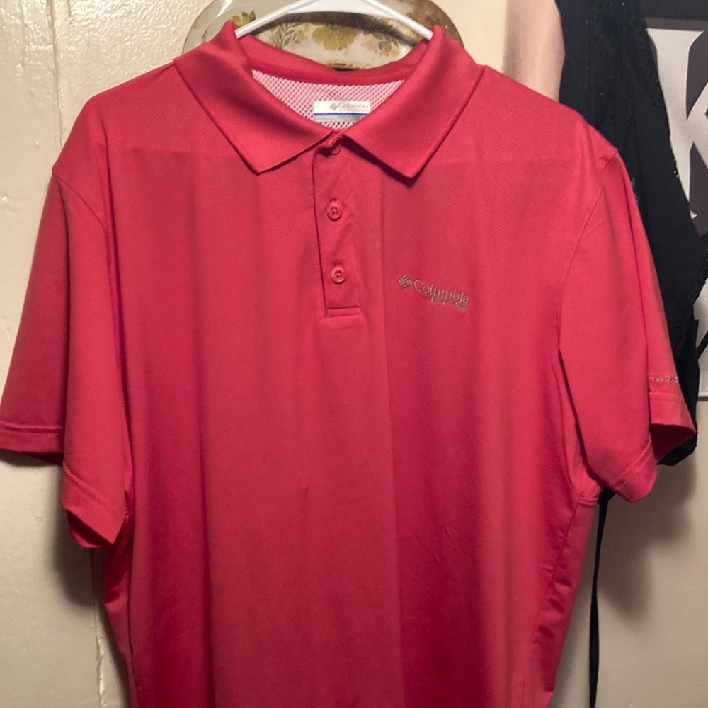 Used Columbia gear polo golf/fishing shirt.